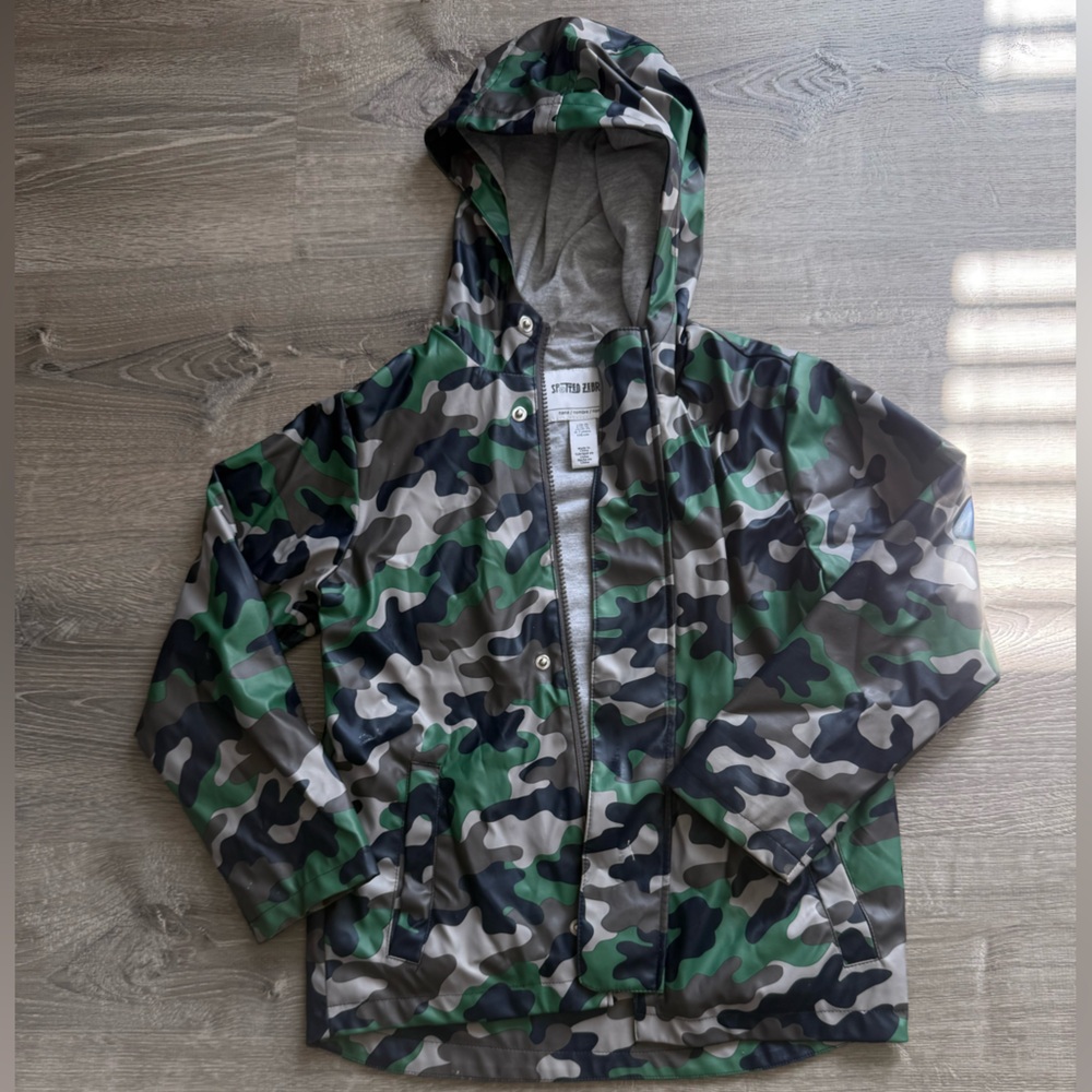 Spotted Zebra Boys S(6/7) Camouflage Hooded Raincoat Jacket - Picture 3 of 12
